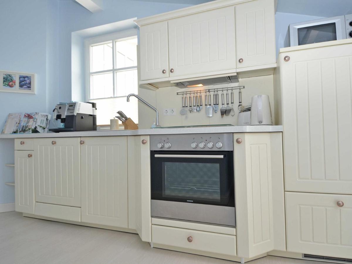 Villa "To Hus" In Sellin - Appartement 07 Im Dg Mit Kamin Und Balkon ภายนอก รูปภาพ