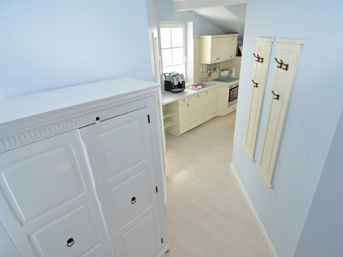 Villa "To Hus" In Sellin - Appartement 07 Im Dg Mit Kamin Und Balkon ภายนอก รูปภาพ