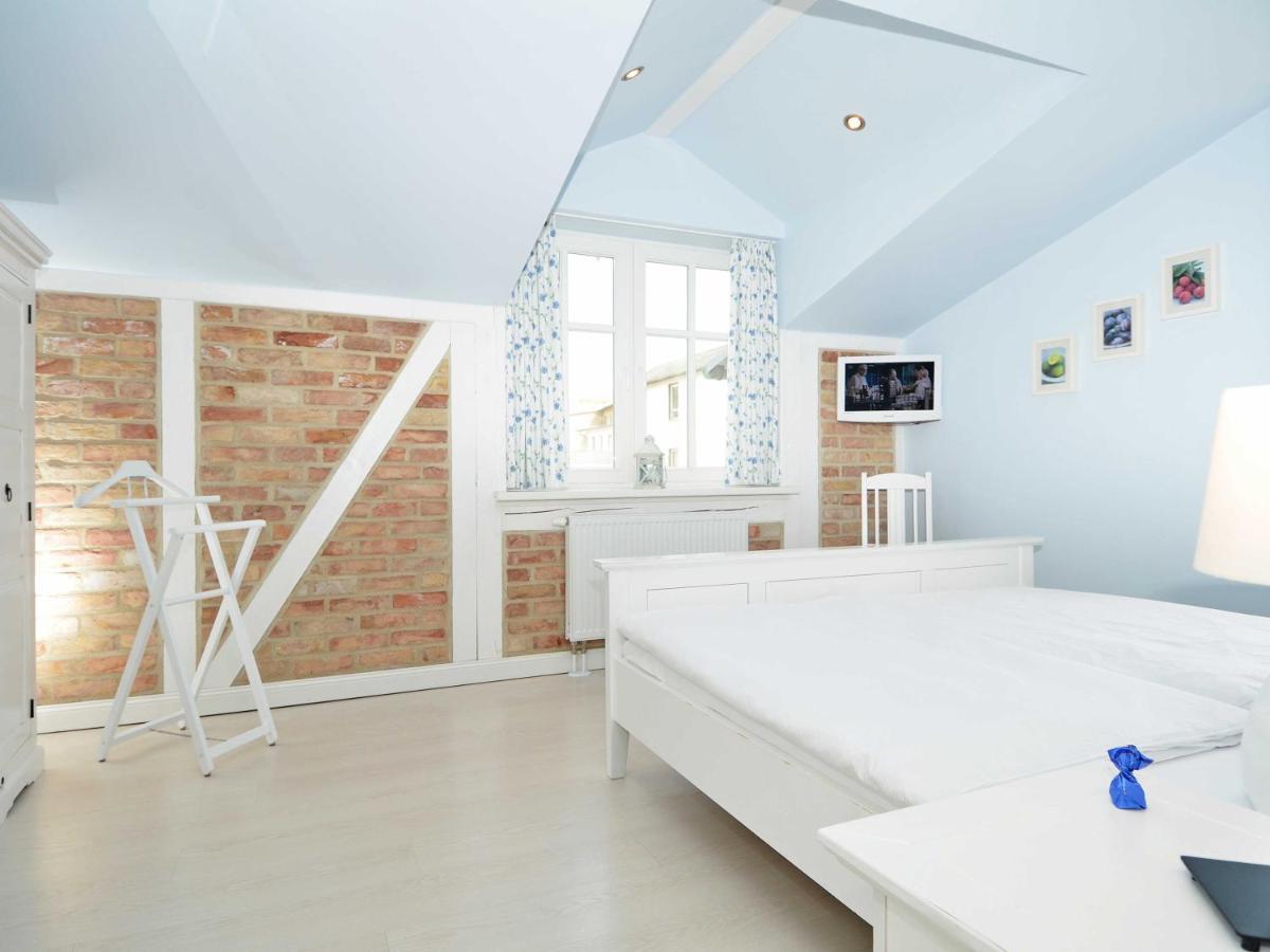 Villa "To Hus" In Sellin - Appartement 07 Im Dg Mit Kamin Und Balkon ภายนอก รูปภาพ