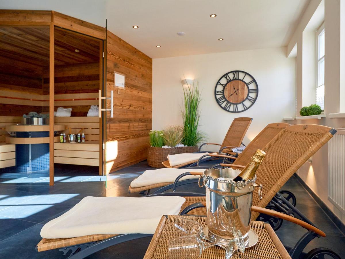 Villa "To Hus" In Sellin - Appartement 07 Im Dg Mit Kamin Und Balkon ภายนอก รูปภาพ